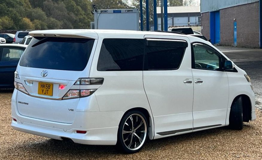 TOYOTA VELLFIRE 2009, L PACKAGE, 3.5 V6 FULLY LOADED, 7 SEATER, SUNROOF, ALLOYS, PEARL WHITE PAINT, BEIGE LEATHER INTERIOR