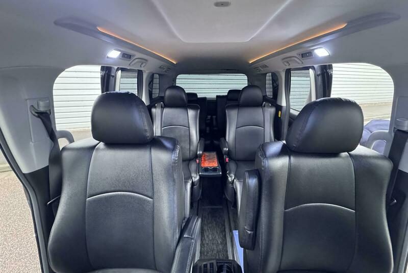 Toyota Vellfire 4X4