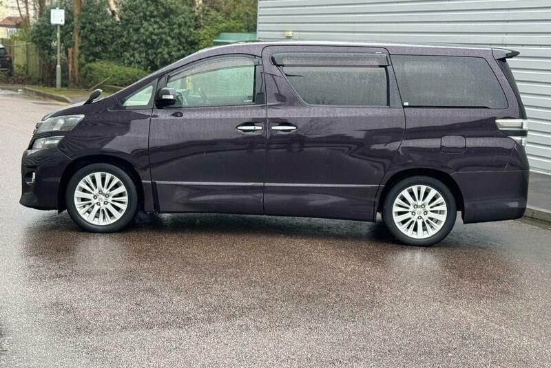 TOYOTA VELLFIRE 2014, 3.5 V6 PETROL 8 SEATER