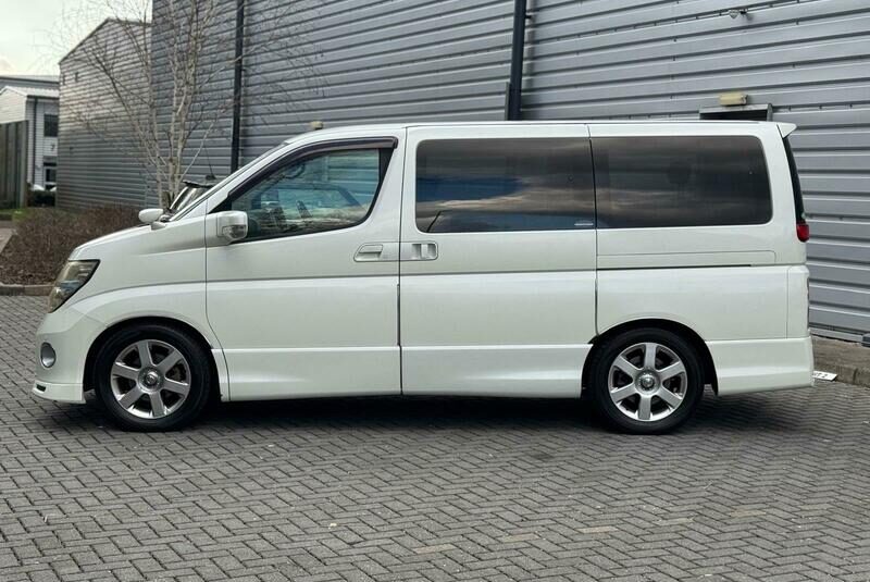 Nissan Elgrand HIGHWAY STAR 3.5 V6 PETROL 2007