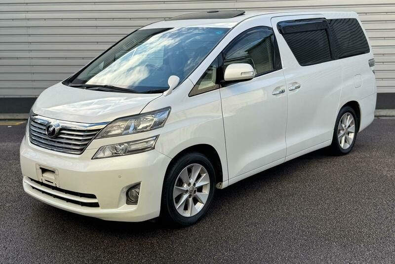 TOYOTA VELLFIRE ALPHARD 3.5 LUXURY PACKAGE 2011 AUTO PETROL