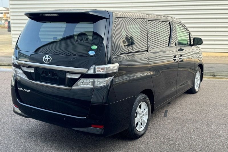 Toyota Alphard Vellfire 2.4 Petrol 2013