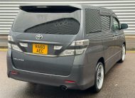 Toyota Vellfire 4X4