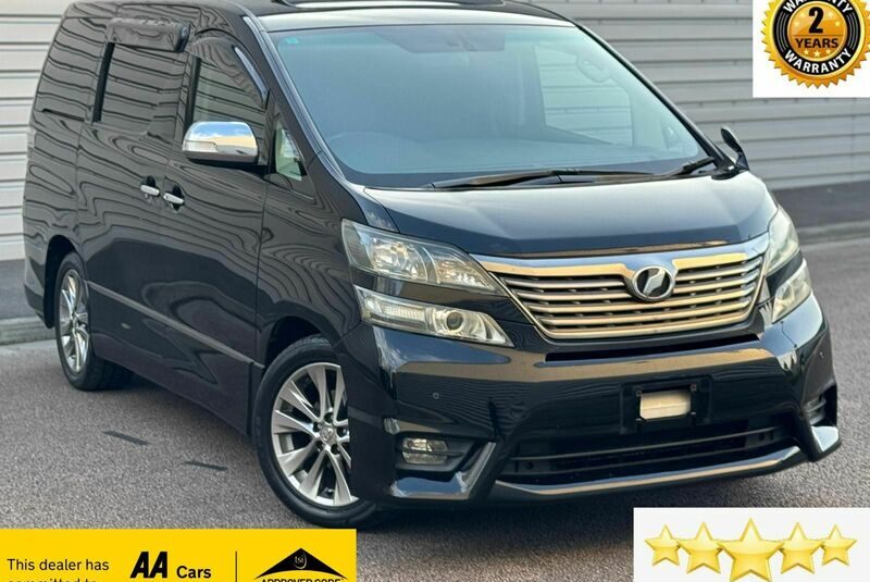 Toyota Vellfire Alphard 2.4 Golden Eyes Petrol Auto Fresh Import 7 seater