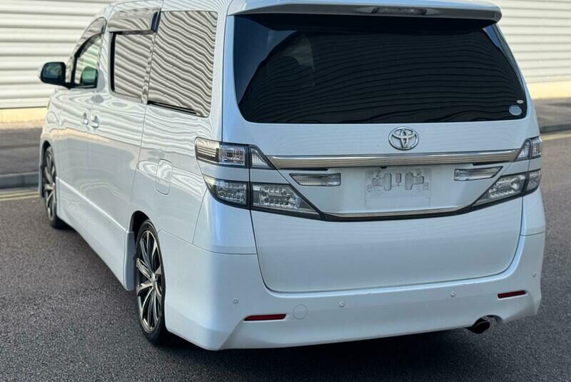 TOYOTA VELLFIRE ALPHARD 2014, G EDITION 3.5 V6 PETROL FULLY LOADED, 7 SEATER