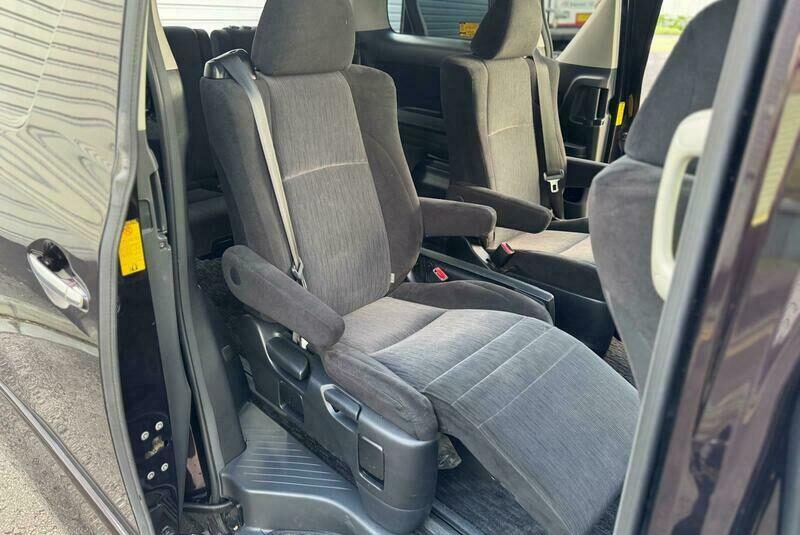 TOYOTA VELLFIRE 2014, Z EDITION 2.4 PETROL, 7 SEATER, ALLOYS, PURPLE