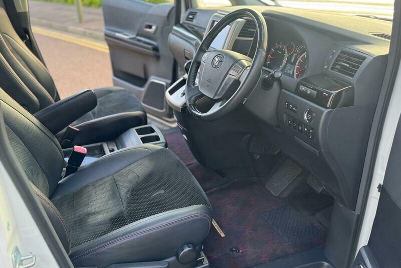 TOYOTA VELLFIRE ALPHARD 2014, G EDITION 3.5 V6 PETROL FULLY LOADED, 7 SEATER