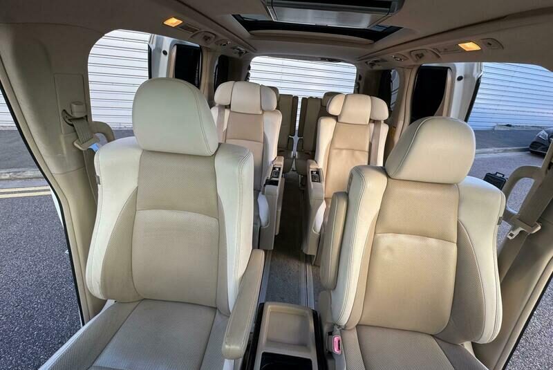 Toyota Alphard Vellfire 3.5 V6 Petrol 2014 Top Spec Reclining Seat Double Sunroof