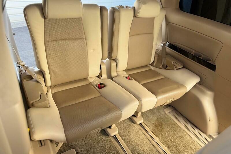Toyota Alphard Vellfire 3.5 V6 Petrol 2014 Top Spec Reclining Seat Double Sunroof