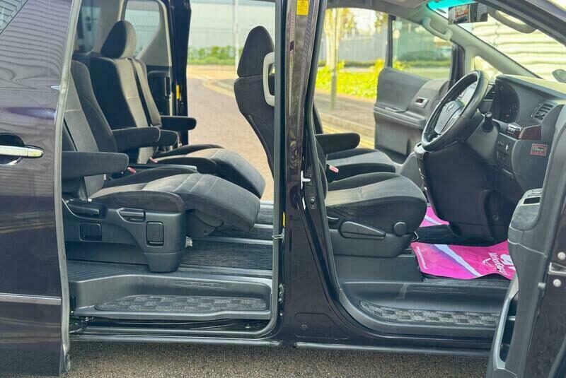 TOYOTA VELLFIRE 2014, Z EDITION 2.4 PETROL, 7 SEATER, ALLOYS, PURPLE