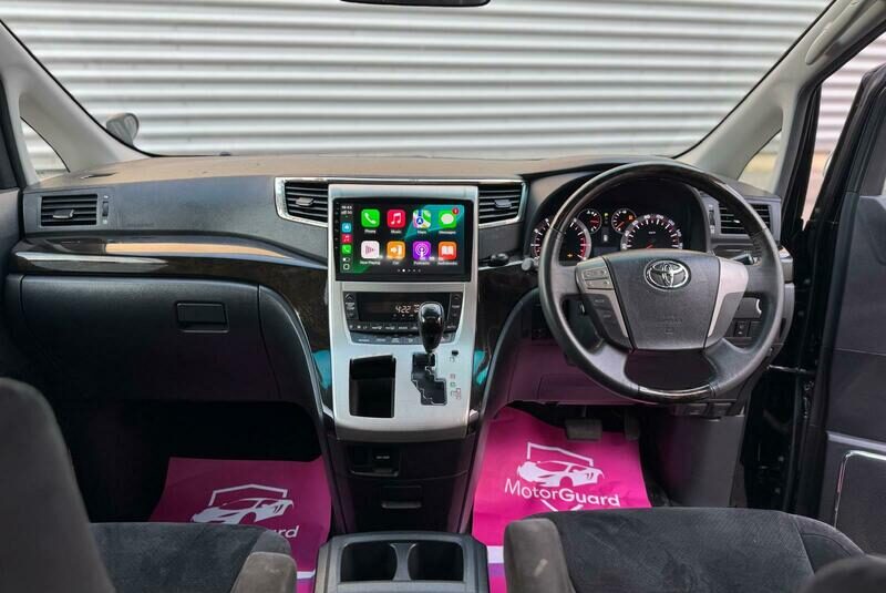 Toyota Vellfire Alphard 2.4 Golden Eyes Petrol Auto Fresh Import 7 seater