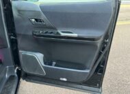Toyota Vellfire Alphard 2.4 Golden Eyes Petrol Auto Fresh Import 7 seater