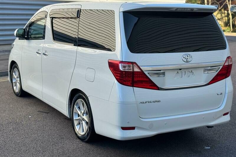 Toyota Alphard Vellfire 3.5 V6 Petrol 2014 Top Spec Reclining Seat Double Sunroof