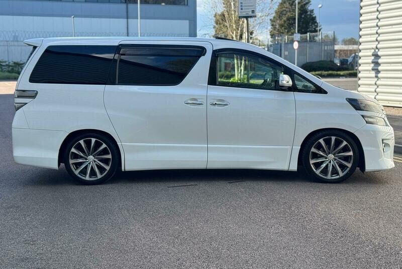 TOYOTA VELLFIRE ALPHARD 2014, G EDITION 3.5 V6 PETROL FULLY LOADED, 7 SEATER