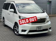 Toyota Vellfire 3.5 petrol CAMPER ELEVATING ROOF AUTOMATIC LOW MIL