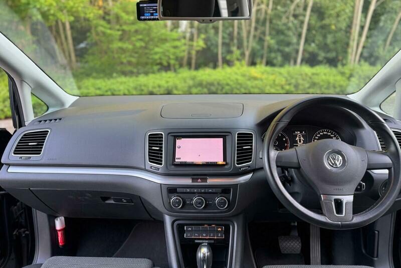 2013 Volkswagen Sharan 1.4 TSI BlueMotion Tech 5dr ** ULEZ Compliant ** Low