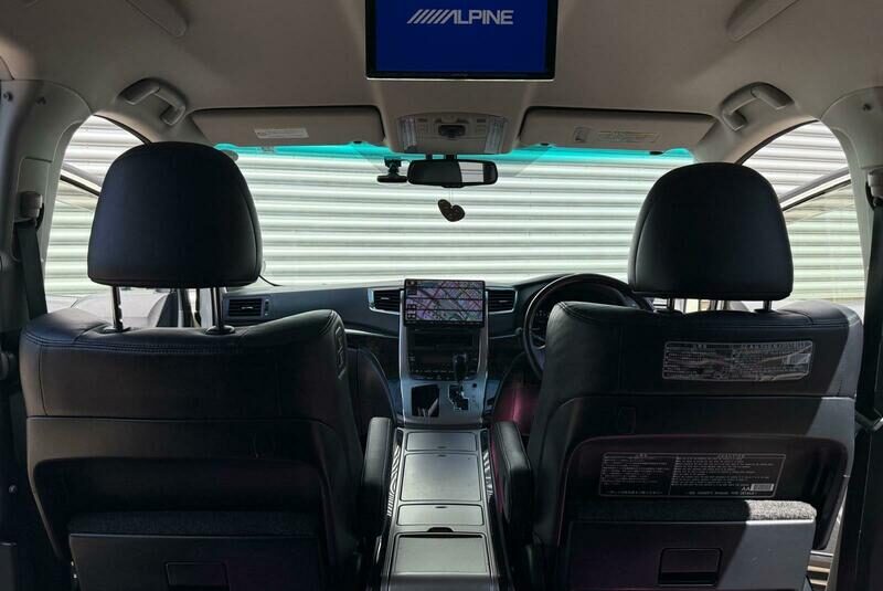 TOYOTA ALPHARD VELLFIRE 2013, PLATINUM, 2.4 PETROL, AUTO, Pearl White
