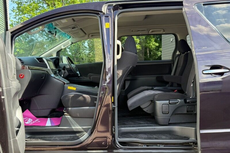 TOYOTA ALPHARD 2012- Vellfire, 2.4 PETROL, SPECIAL BODY KIT, 7 SEATER, 65K MILES