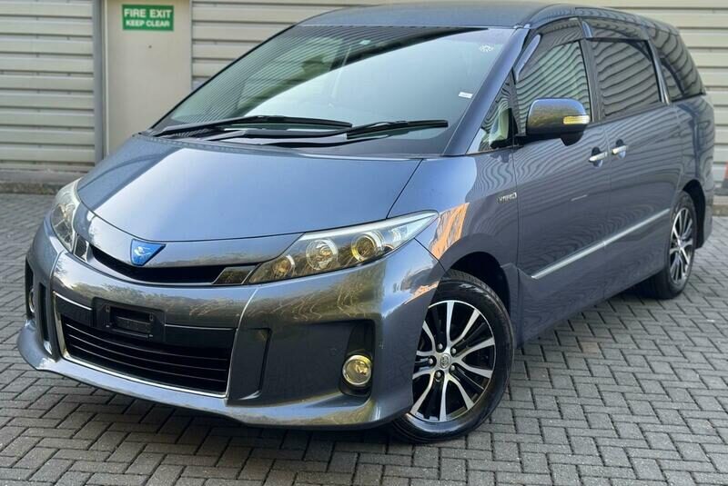 Toyota Estima HYBRID 2013