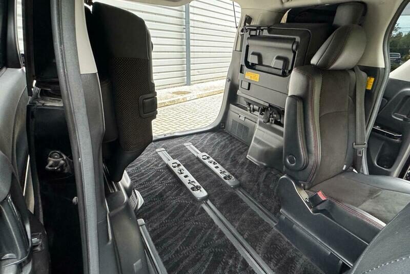 TOYOTA VELLFIRE 2014 VELLFIRE ALPHARD, GOLDEN EYES EDITION 2.4L PETROL, MINT CON