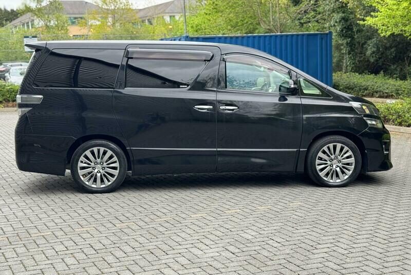 TOYOTA VELLFIRE 2014 VELLFIRE ALPHARD, GOLDEN EYES EDITION 2.4L PETROL, MINT CON