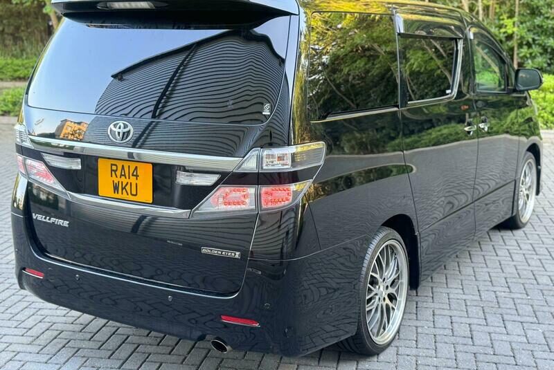 TOYOTA VELLFIRE 2014 VELLFIRE ALPHARD, GOLDEN EYES EDITION 2.4L PETROL, MINT CON