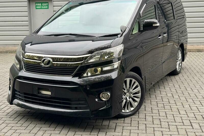 TOYOTA VELLFIRE 2014 VELLFIRE ALPHARD, GOLDEN EYES EDITION 2.4L PETROL, MINT CON