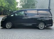 TOYOTA VELLFIRE 2013, GOLDEN EYES EDITION 2.4L PETROL, IMMACULATE CONDITION