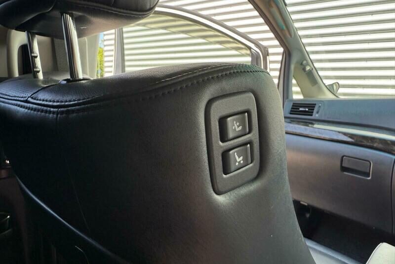 TOYOTA ALPHARD VELLFIRE 2013, PLATINUM, 2.4 PETROL, AUTO, Pearl White