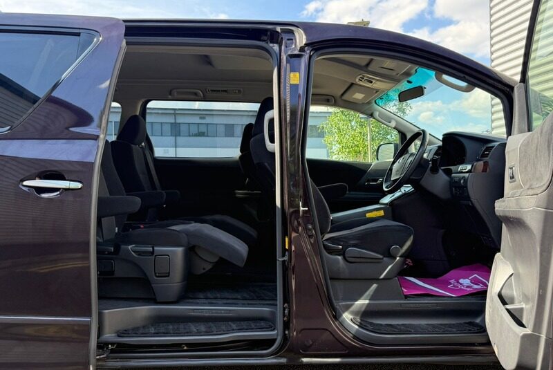 TOYOTA ALPHARD 2012- Vellfire, 2.4 PETROL, SPECIAL BODY KIT, 7 SEATER, 65K MILES