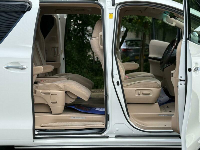 TOYOTA ALPHARD 2014, 2400 CC PETROL FRESH IMPORT HIGHLY SPEC