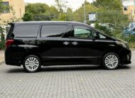 Toyota Alphard Luxury Business Edition 2012 – Mint Condition