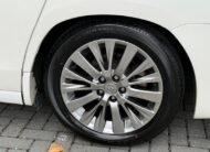 Toyota Alphard Luxury Business Edition 2012 – Top SPEC ULEZ