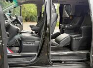 Toyota Alphard Luxury Business Edition 2012 – Mint Condition