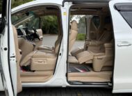 Toyota Alphard Luxury Business Edition 2012 – Top SPEC ULEZ