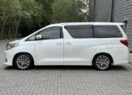 Toyota Alphard Luxury Business Edition 2012 – Top SPEC ULEZ