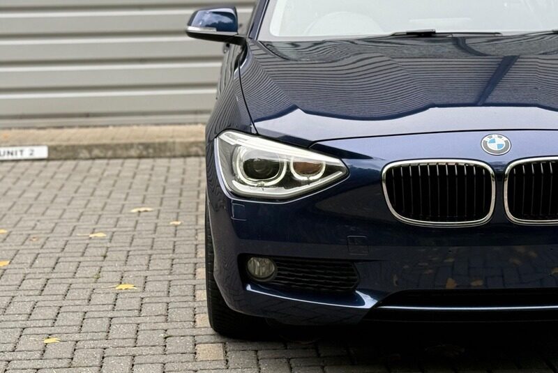 BMW 1 SERIES 2012