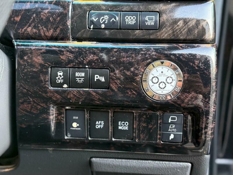 Toyota Vellfire 3.5 V6 MODELISTA BODYKIT 2014