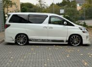 Toyota Vellfire 2.4 Petrol, 2013 STUNNING BODYKIT AIR SUSPENSION