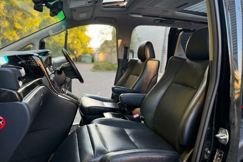 Toyota Vellfire 3.5 V6 MODELISTA BODYKIT 2014