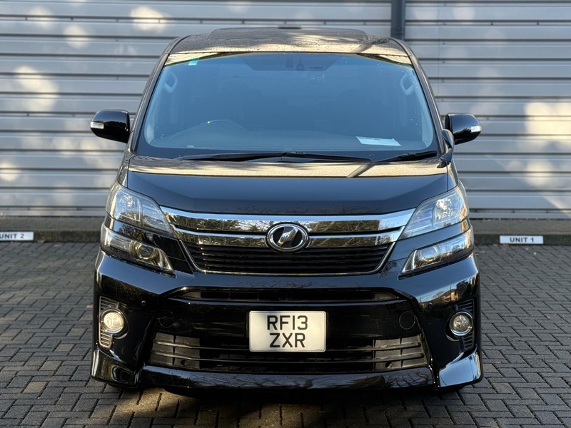Toyota Vellfire Golden Eyes- 2013 3.5L V6