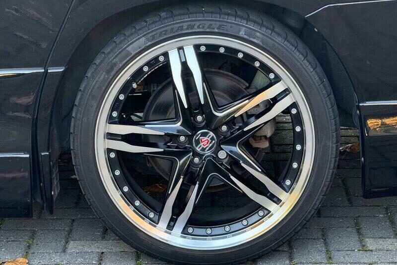 Toyota Vellfire 3.5 V6 MODELISTA BODYKIT 2014