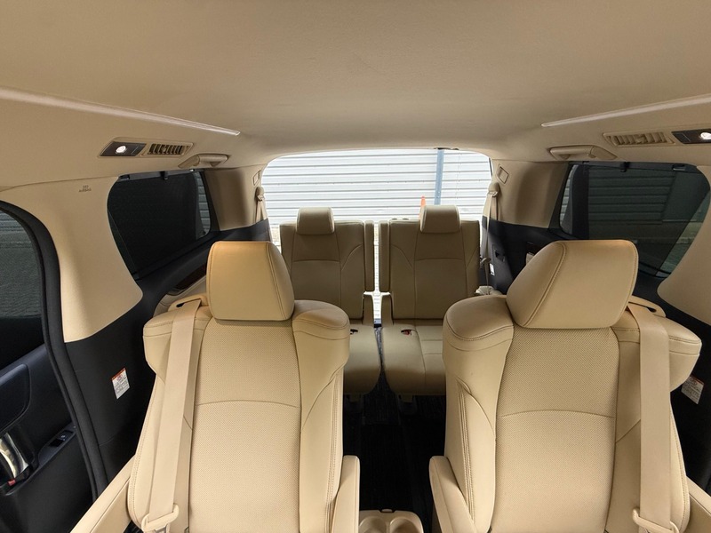 Toyota Alphard 2.5L Hybrid