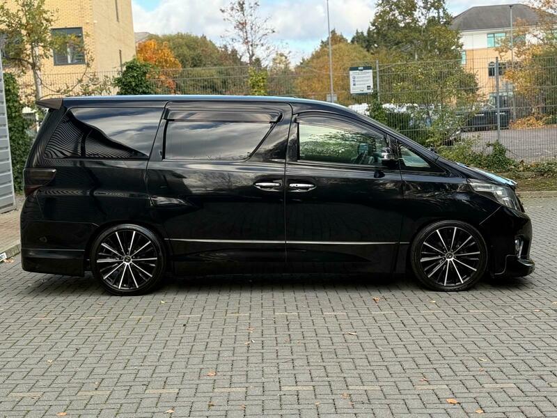 Toyota Alphard 2013 PREMIUM EDITION 3.5 V6 LUXURY SEATS
