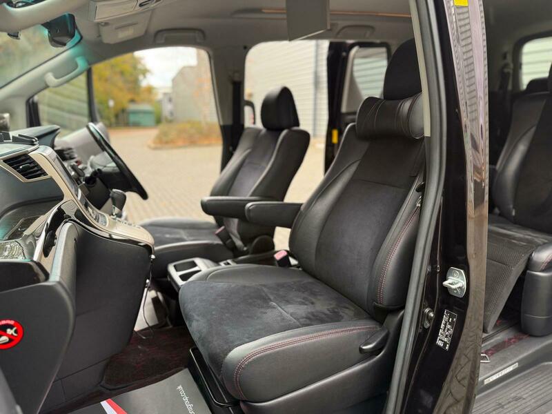 Toyota Vellfire 2.4L PETROL 2013 GOLDENEYE, 24M WARRANTY