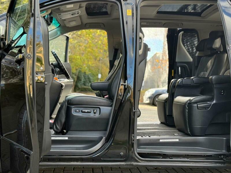 Toyota Alphard 2013 PREMIUM EDITION 3.5 V6 LUXURY SEATS