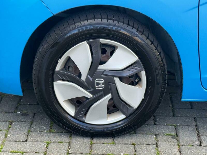 Honda Jazz /FIT HYBRID PETROL 24M WARRANTY