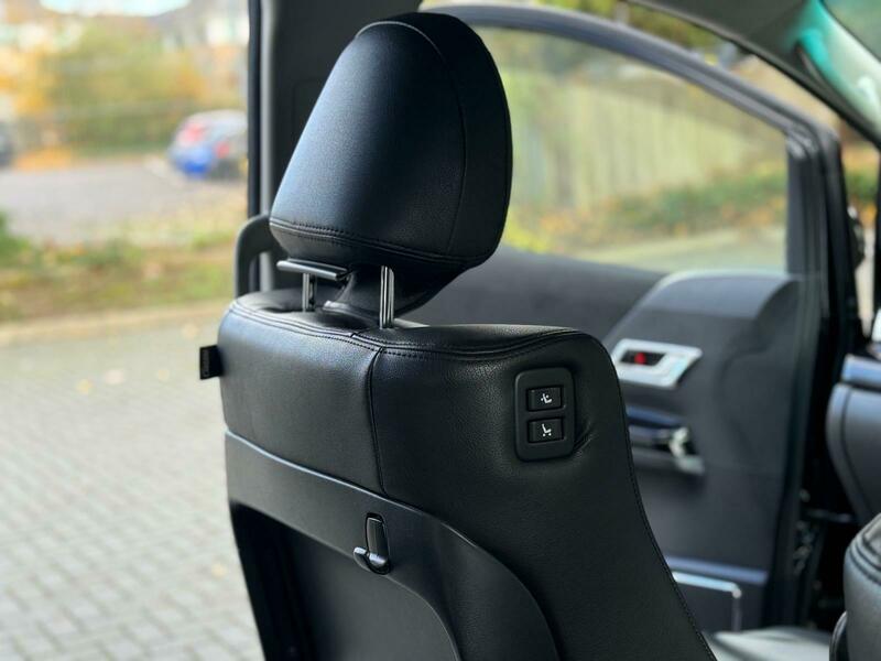 Toyota Alphard 2013 PREMIUM EDITION 3.5 V6 LUXURY SEATS