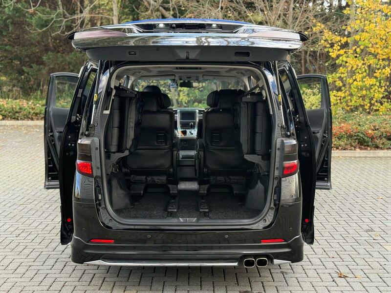 Toyota Alphard 2013 PREMIUM EDITION 3.5 V6 LUXURY SEATS