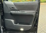 Toyota Vellfire 2013